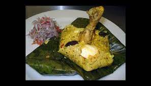 El juane es uno de los principales platos típicos de la gastronomía de la selva peruana y es muy consumido durante la fiesta de san juan que se celebra el 24 de junio de cada año en honor a juan bautista. Prepara Una Rica Deliciosa Receta De La Selva Juane De Pollo Y Arroz