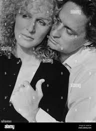 Los Angeles.CA.USA. Glenn Close and Michael Douglas in ©Paramount Pictures  film, Fatal Attraction (1987) Director: Adrian Lyne Screenplay: James  Dearden Source: James Dearden's short film Diversion  Ref:LMK106-SLIB190720-001 Supplied by LMKMEDIA ...