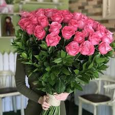 Birthday Gift Cake And Flowers Make Today Beautiful In 2020 Online Flower Shop Flower Delivery Flowers