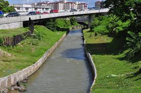 Kawasan kuala itu hari ini tapak untuk masjid jamek kuala lumpur. Sungai Gombak The River Stories
