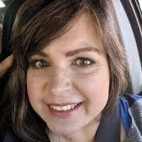 Deanna Gay's Instagram, Twitter & Facebook