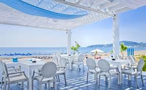 Only downside is the presence of an entry fee, when p&f is free. Top 10 Most Beautiful Beach Bars In The World This Is Italy Page 2