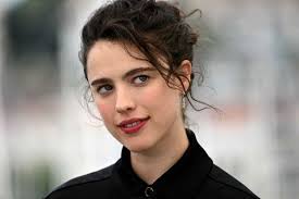 Justizdrama: "Poor Things"-Star Margaret Qualley spielt Amanda Knox