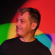 Carlos Borrego (@escarlosborrego)