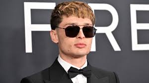 Man Becomes The Third Tourist In 6 Months To Illegally Climb Chichén Itzá