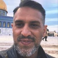 4700+ "The Dock" profiles