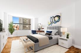 Address history shows the names of five hundred ten recent residents. The Somerset Nyc Luxury Apartment Rentals Glenwood Management