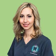 Hilary Pena's Instagram, Twitter & Facebook