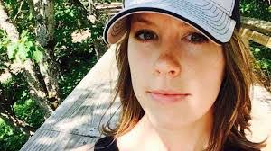 Jana Schultz's Instagram, Twitter & Facebook