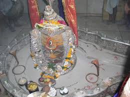 • 2,5 млн просмотров 10 месяцев назад. Bhasma Aarti Full Hd Mahakal Ujjain Wallpaper Sawan Priests Perform Bhasma Aarti At Ujjain S Mahakaleshwar Temple Oneinia News Video Dailymotion Hd Wallpapers And Background Images