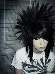 It leaves a racing impression that will be a catch in the streets. Emo Hairstyles For Guys Folade