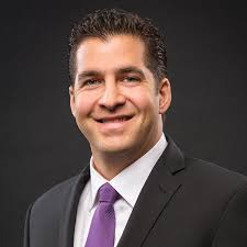 Metro Commercial CEO And Leadership: Executives and Demographics