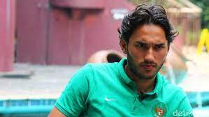 Ngôi sao đang chơi bóng tại hà lan của u23 indonesia, ezra walian đã bày tỏ sự thất vọng khi các cđv xứ vạn đảo đã phản ứng vô cùng mạnh mẽ sau khi tiền đạo ezra walian không thể khoác áo. Pssi Urus Naturaliasi Ezra Walian Lagi Terinspirasi Fam Dion Cools