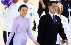 Apa saja yang bisa anda kunjungi di kehidupan malam phuket kehidupan malam di phuket bisa dibilang lebih hidup. 5 Fakta Tentang Srirasmi Suwadee Mantan Istri Ketiga Raja Thailand Yang Hilang Bak Ditelan Bumi Okezone Lifestyle