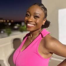 Sade Green's Instagram, Twitter & Facebook