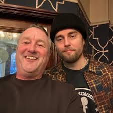 Tony Smith (@tonysmithdecorator) • Instagram photos and videos