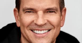 How Michael Goguen Got Conned