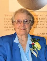 Dolores Ritter's Instagram, Twitter & Facebook