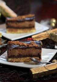 Noel Entremet Croustillant Chocolat Praline Avec Gavottes En 2020 Croustillant Chocolat Chocolat Praline Gateaux Et Desserts