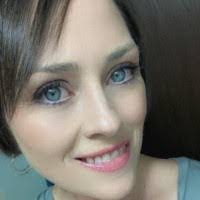 Jeri Grove's Instagram, Twitter & Facebook