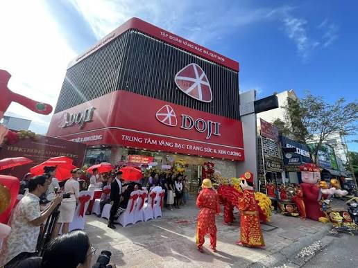 Tập đoàn Doji: Kinh doanh đi lùi, ngàn tỷ từ vàng sang đất