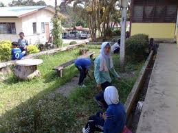 Trimaksih berkunjung mewarnai gambar gotong royong semoga memberikan kesan tersendiri bagi anda, dan guna perbaikan portal ini silahkan untuk isi sumbang saran di kolom komentar yang sudah kami sediakan. Gotong Royong Sk Bukit Nibong