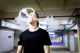 How To Blow O S And Other Vape Tricks Ultimate Vape Deals