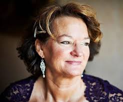 Marcella Kramer's Instagram, Twitter & Facebook