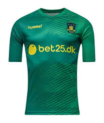 Der 29 jahre alte mittelfeldspieler wechselt zum dänischen erstligisten bröndby if, wie die leipziger am sonntag bekannt gaben. Brondby 2016 17 Drittes Trikot