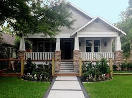 Below we've provided a list of ideas and images for some of the most common designs and styles for deck railings. 20 Beautiful Porch Railing Ideas