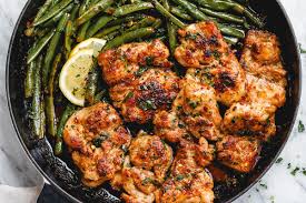 Lemon Garlic Butter Chicken Green Beans Skillet Recipe Chicken Thighs Recipe Eatwell101