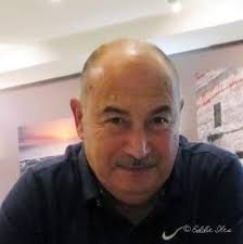 Tilting Suzuki outboard motors out of water?