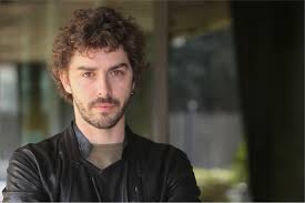 Michele riondino presenta uno maggio taranto. Michele Riondino Biografia Vita Privata Puglia24news It