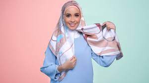 Kumpulan cara cara pakai tudung bawal dan shawl fesyen terkini 2018. 5 Gaya Cantik Cara Cara Pakai Tudung Bawal Terkini Simple Dan Cantik Qotrunnada Youtube