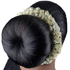See more ideas about hair styles, hair, long hair styles. Buy Baal Baal South Indian Bridal Hair Gajra Veni Hair Accessory For Bun Making White Online Looksgud In