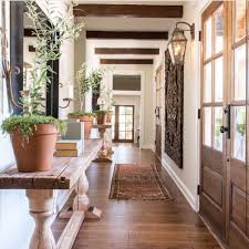 Gorgeous Entryway By Joanna Gaines From Hgtv S Fixer Upper In 2020 Fixer Upper Favorites Fixer Upper Home