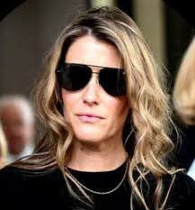 Is it just me or is everyone noticing the appeal of the garage as a popular  business model for Indian migrants? I don't mind at all. Just curious