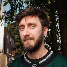 Timothy Rager's Instagram, Twitter & Facebook