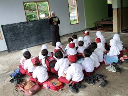 Tugasan 5 sme6044(b) mohd fahmi karmina anthiri. Kemendikbud Siapkan Guru Mampu Beradaptasi Abad 21