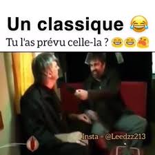 Madjaré avait accusé son mari d'avoir payé une centaine de jeunes pour l'humilier lors d'un concert. Latifa Aouane Mzaouakk Home Facebook