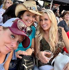 I just told the kids that I have to take a long drive. I'll be gone about 5  hours. What could make me want to drive that far