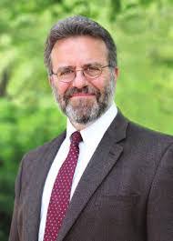 Stephen Leist's Instagram, Twitter & Facebook