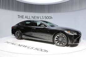 Lexus ls 500 f sport is a 5 seater sedan available at a starting price of aed 390,000 in the uae. 2018 Lexus Ls 500 F Sport Will Touch Down At The 2017 Nyias Autoevolution
