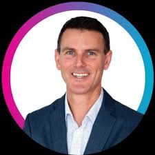 After 17 years leading NHP's Human Resources team, I've decided it's time  for a change and to start a new adventure. This wasn't an easy decision,  but after some reflection, I'm really