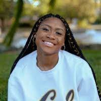 Gabrielle Mcdowell's Instagram, Twitter & Facebook