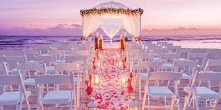 It is also very suitable for smaller groups and has a gorgeous white sand beach and a large sandy courtyard area directly behind the house. 5 Reasons To Have A Sunset Destination Wedding Liz Moore Weddings