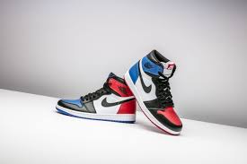 Jordan Retro 1 High Og White Black University Blue Air Jordan 1 Retro High Og Top 3 555088 026 In 2020 Air Jordans Retro Air Jordans Jordan Shoes Girls