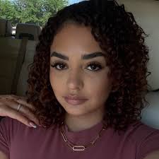 Mariah the Makeup Artist