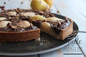 Recette Tarte Poires Et Chocolat Noir Maison Facile A Realiser En 2020 Recette Tarte Poire Poire Au Chocolat Tarte Aux Poires