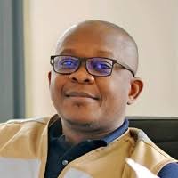 100+ "Yves Arnaud" profiles